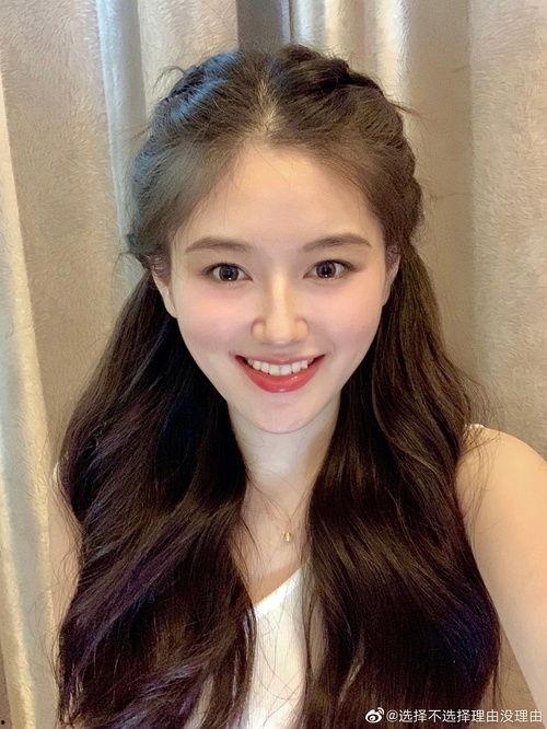 网红吃瓜网站最新视频,娱乐圈惊天大瓜，你绝对想不到！